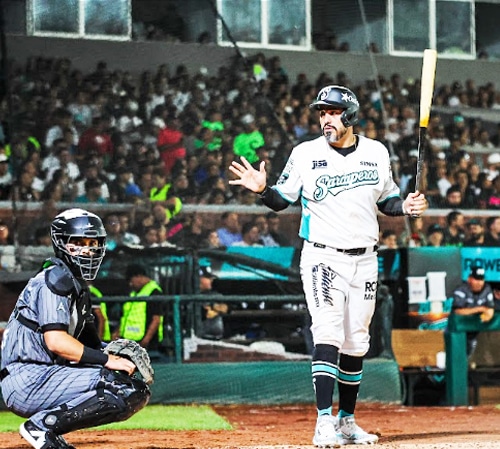 PRIMERO DEL AÑO: UNA PESADILLA CON ESTADIO LLENO