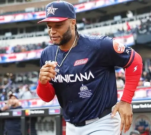 LÁGRIMAS DE EMOCIÓN DE ROBINSON CANÓ EN N. YORK