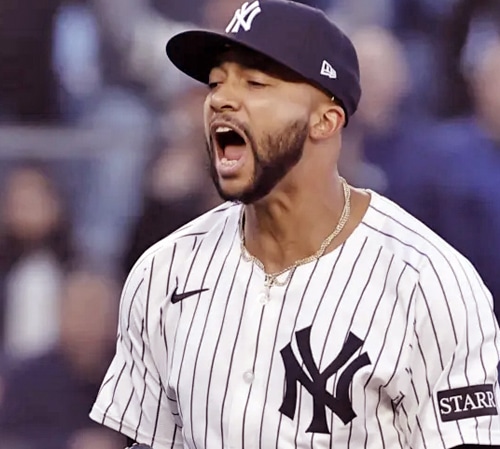 EXIGIÓ YANKEES CON BARBA; SE VA 10 MESES DESPUÉS