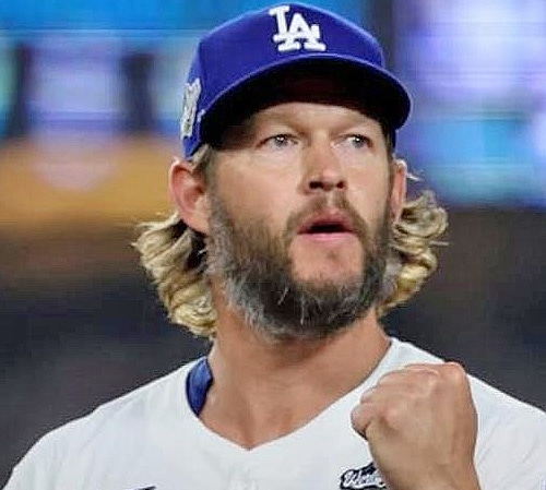 UN REGRESO BREVE PARA REPRESENTAR A SU PÁÍS