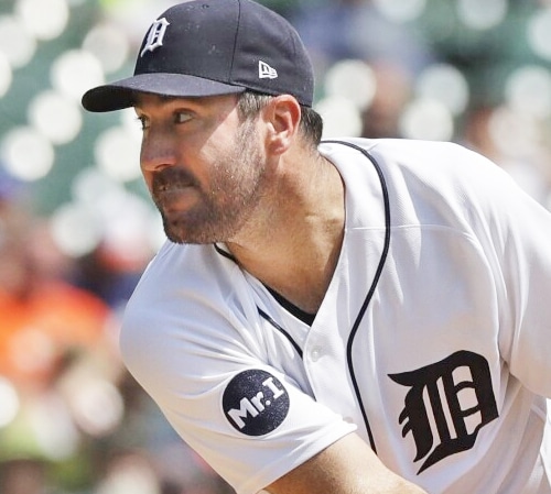 JUSTIN REGRESA A DONDE TODO COMENZÓ