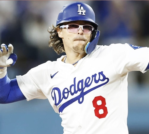 KIKÉ VUELVE Y COMO DICE SU PAISANO: “SEGUIMO’ AQUÍ”