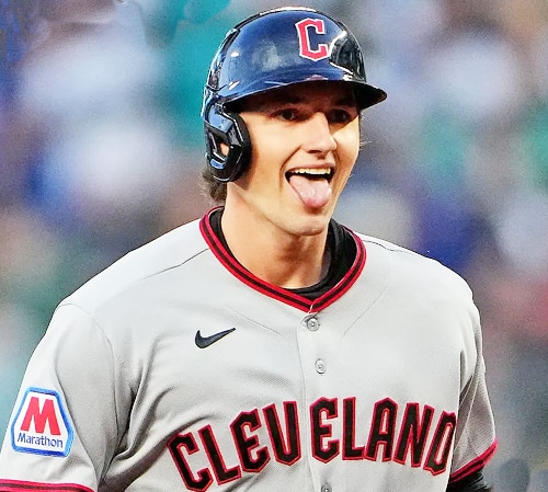 3 HOMERUNS EN 2 JUEGOS… ¿QUIÉN ES DeLAUTER?