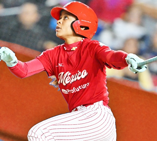 EMPAREJAN SERIE, AUNQUE SIGUEN SIN BATEAR