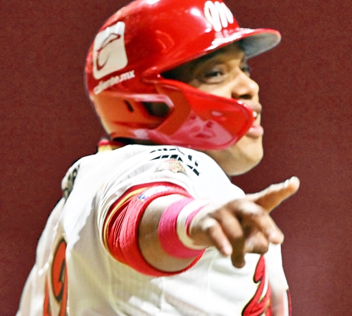 LOS 9 TITULARES PEGAN HIT: ASÍ ARRANCA EL CAMPEÓN