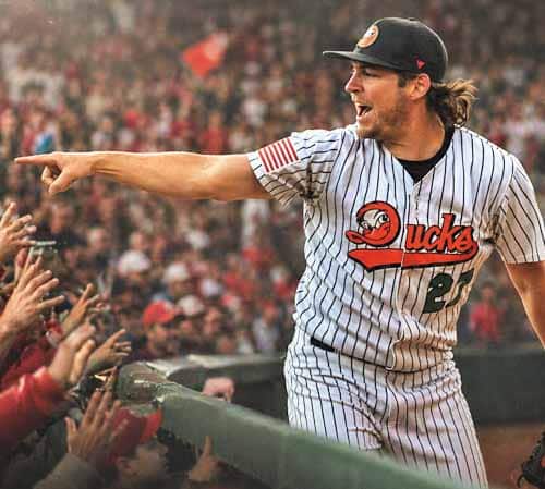 TIRA SIN HIT… PERO YA NO ES TEMA EN MÉXICO