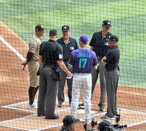 UNA “PLATE CONFERENCE” DEMASIADO LARGA EN EL AHH