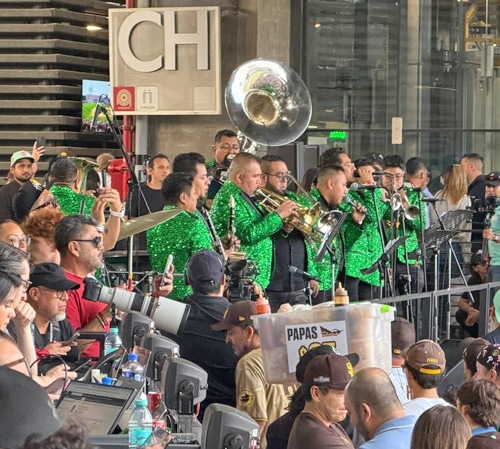 TRADICIÓN CON ACENTO MEXICANO EN LA SÉPTIMA