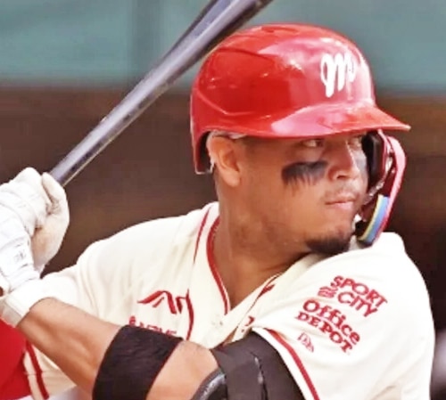 EL LÍDER DE BATEO ES EL CATCHER ESCARLATA