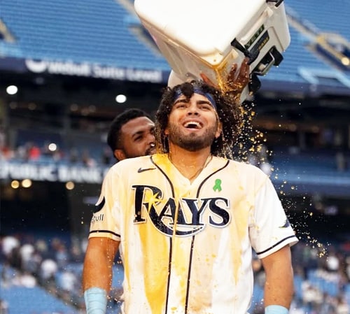 ARANDA: 4 HITS… Y OTRA VEZ WALK-OFF