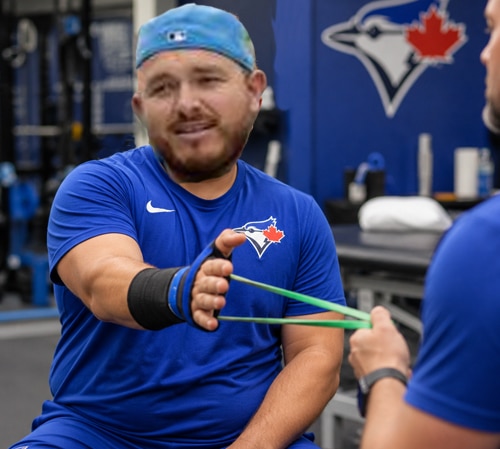 KIRK ESTUVO EN TORONTO PARA SER EVALUADO