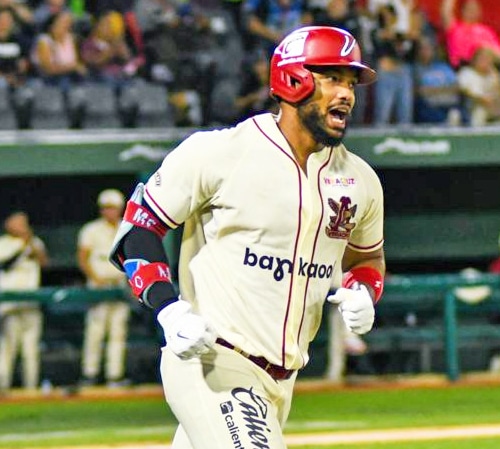 DOS HITS FUERON SUFICIENTES PARA VENCER AL LÍDER