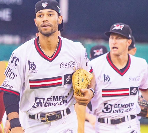 PIRATAS YA NAVEGAN EN ZONA DE PLAYOFFS