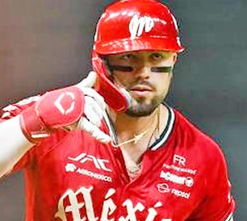 ¡A UN HOMERUN… DE ENTRAR AL CLUB 20-20!
