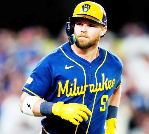 JAKE BAUERS: ¡2 INCREÍBLES TURNOS DE 23 PITCHEOS EN TOTAL!